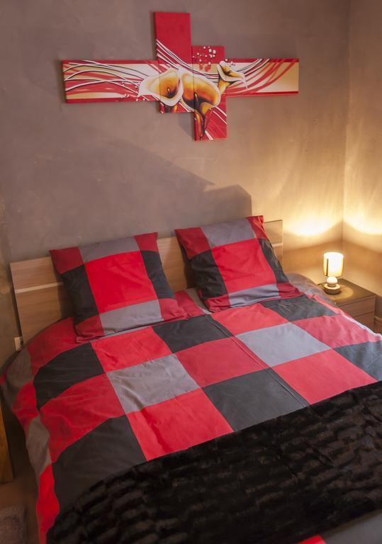 Holiday home Gite Les Cigogneaux *